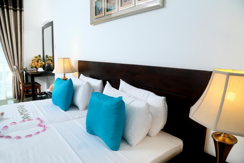 Coco Royal Beach Resort Калутара Екстериор снимка